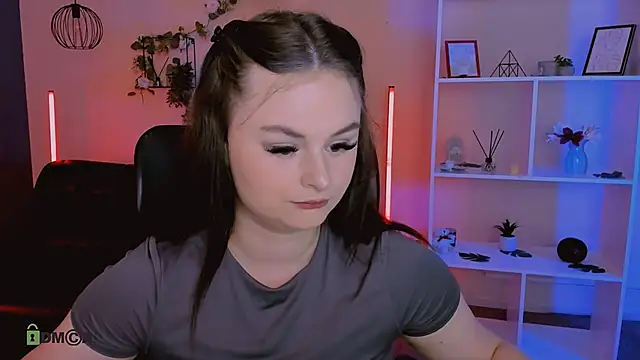 miss courtney  online show from 05/25/26, 08:46