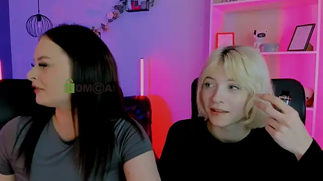 miss courtney  online show from 04/13/26, 09:13