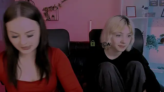 miss courtney  online show from 04/19/26, 09:54