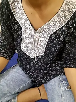 Your Haseena7 online show from 03/08/26, 03:59