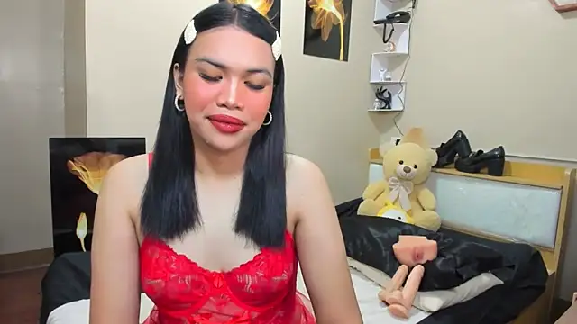 hugecelestina online show from 04/08/26, 01:29