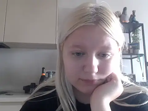 LenaSecret19 online show from 07/28/26, 05:37