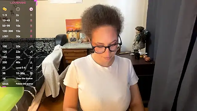 Selena blom online show from 03/13/26, 11:04