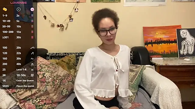 Selena blom online show from 04/09/26, 01:06