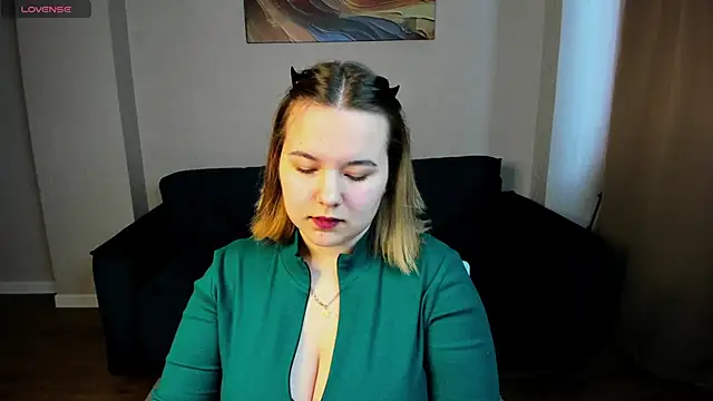 Lil  devil online show from 04/01/26, 01:08