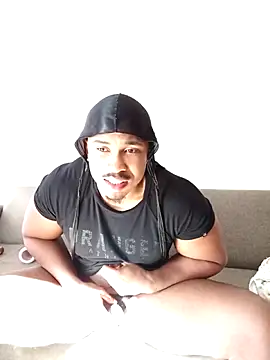 Snapshot of Nas_worldwide96 chatting on 05/03/26, 01:15 Nas worldwide96 online show from 05/03/26, 01:15
