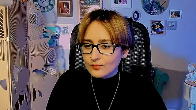 LixeLuna online show from 05/08/26, 06:28