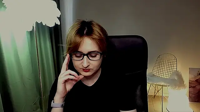 LixeLuna online show from 05/13/26, 06:31