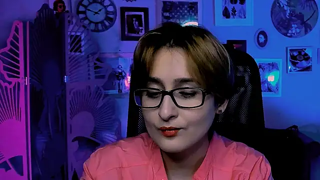 LixeLuna online show from 05/11/26, 06:26