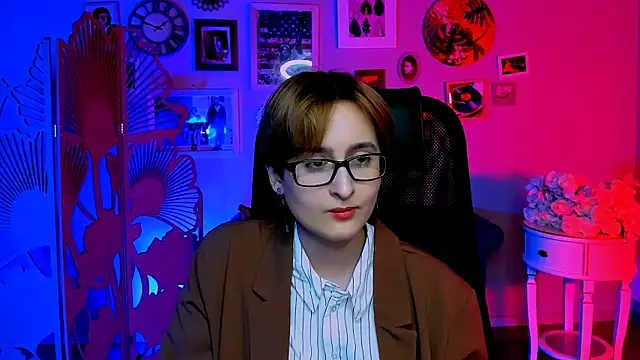 LixeLuna online show from 04/07/26, 06:26