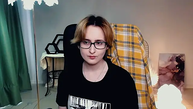 LixeLuna online show from 05/31/26, 07:03