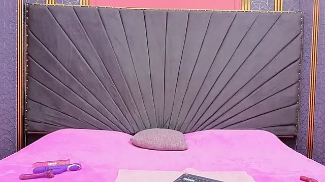 Kaely-Hot- online show from 03/12/26, 02:10