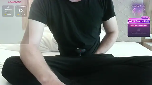 Snapshot of walddrink chatting on 04/14/26, 07:46 walddrink online show from 04/14/26, 07:46