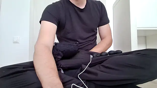 Snapshot of walddrink chatting on 04/03/26, 10:54 walddrink online show from 04/03/26, 10:54