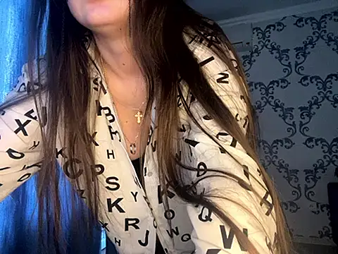 Alina-Moon online show from 04/10/26, 12:23