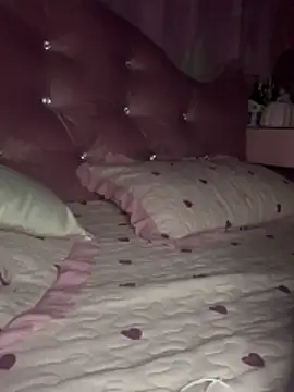 hot-cumplay online show from 05/28/26, 02:52