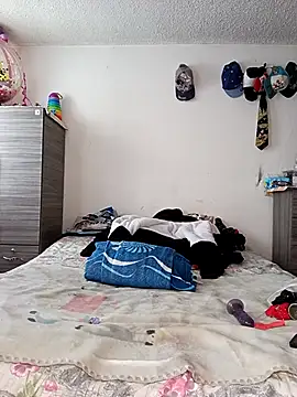 Candy-Blu online show from 04/08/26, 07:15