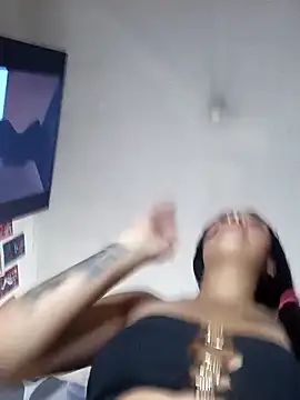 Candy-Blu online show from 03/12/26, 07:40