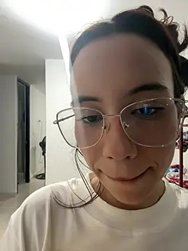 Nicole Cute04 online show from 07/04/26, 05:03