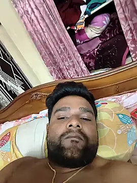 Snapshot of mdevvvv341 chatting on 03/04/26, 05:10 mdevvvv341 online show from 03/04/26, 05:10