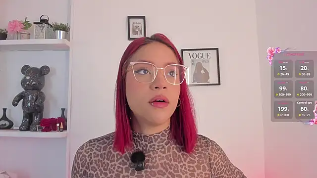 Im Scarlett  online show from 04/18/26, 07:07