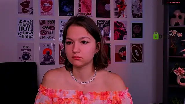 Snapshot of liana_best chatting on 07/11/26, 09:42 liana best online show from 07/11/26, 09:42