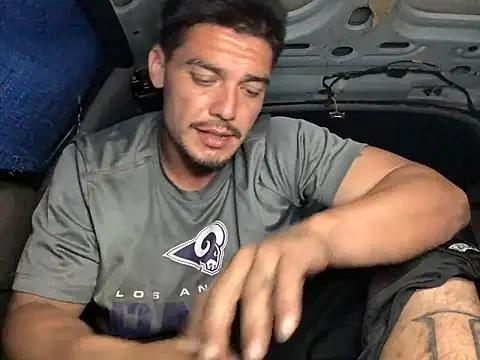 Snapshot of Donkie909 chatting on 03/16/26, 01:26 Donkie909 online show from 03/16/26, 01:26