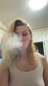 Snapshot of Secret_Ladyx chatting on 05/17/26, 05:51 Secret Ladyx online show from 05/17/26, 05:51