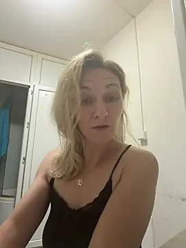 Secret Ladyx online show from 06/01/26, 04:45