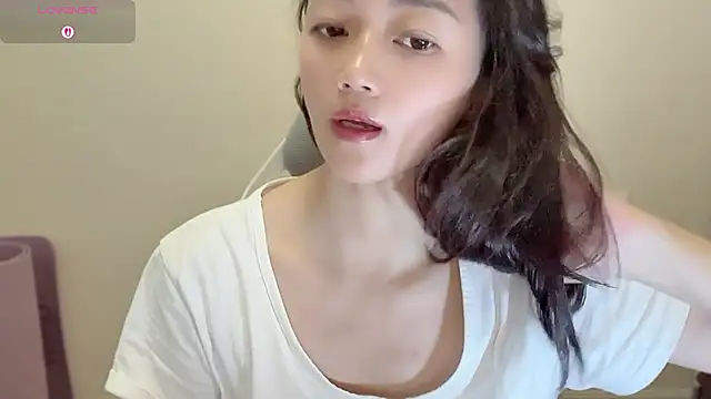jinxiyao01 online show from 06/19/26, 02:17