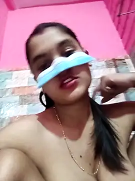 Sexy Sonniyaa online show from 05/03/26, 09:07