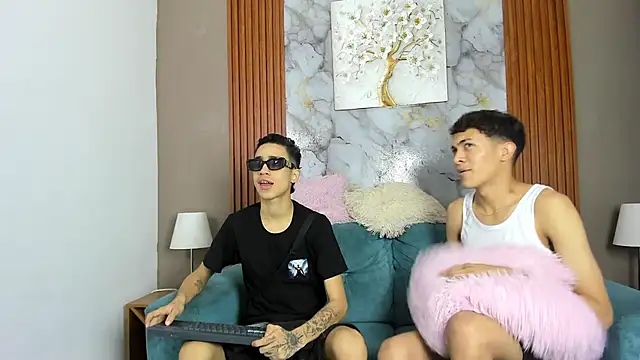 SKYN MAN online show from 03/22/26, 07:48