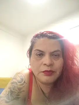 Snapshot of CristalMilfCurvy chatting on 03/03/26, 05:09 CristalMilfCurvy online show from 03/03/26, 05:09