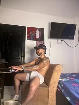 Kenny romano online show from 04/03/26, 04:13