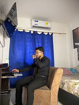 Kenny romano online show from 03/08/26, 06:11