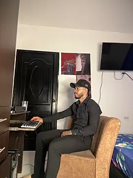 Kenny romano online show from 04/02/26, 04:02