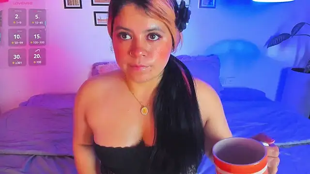 Mariee bloom online show from 03/12/26, 03:23