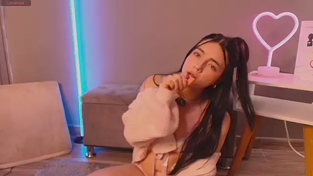 Im Elaris online show from 04/10/26, 02:35