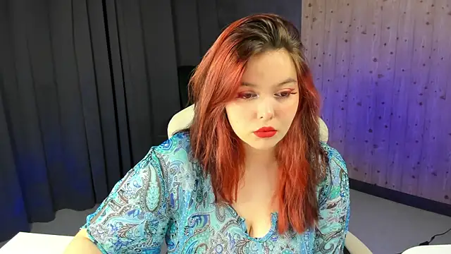 Snapshot of roxywinx chatting on 04/14/26, 03:55 roxywinx online show from 04/14/26, 03:55