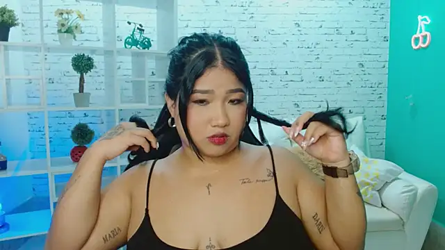 Snapshot of gaby_sweet10 chatting on 04/01/26, 11:23 gaby sweet10 online show from 04/01/26, 11:23