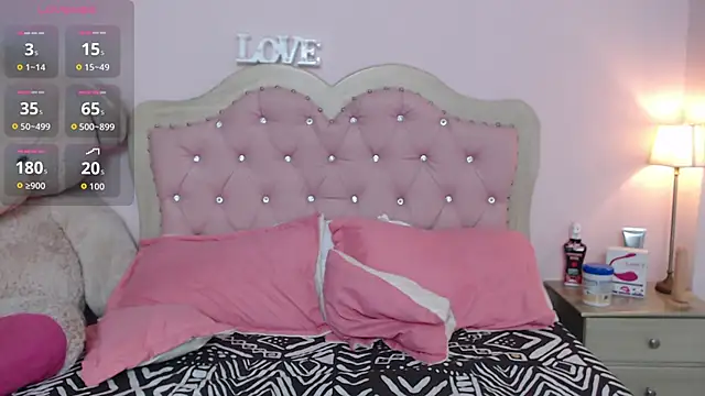 skinny hailey online show from 04/08/26, 11:33