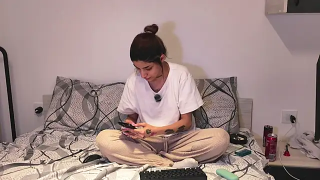 sweelexy online show from 04/13/26, 11:09