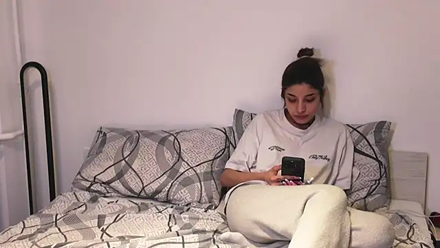 sweelexy online show from 04/15/26, 12:38