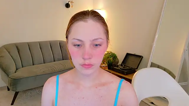 Snapshot of I_m_Regina chatting on 07/21/26, 06:15 I m Regina online show from 07/21/26, 06:15