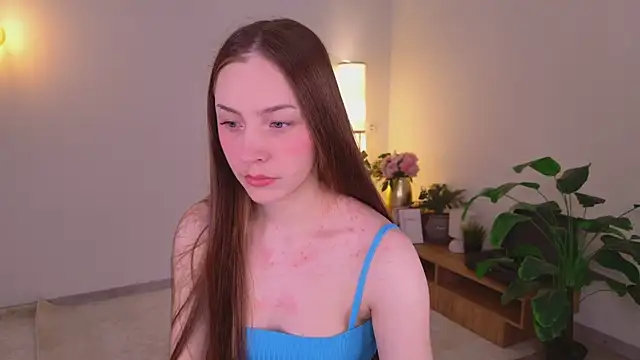 I m Regina online show from 04/12/26, 05:44