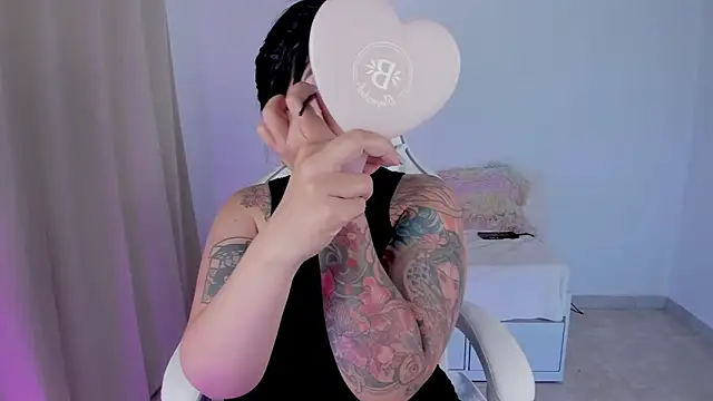 heeyy kitty online show from 03/25/26, 02:38