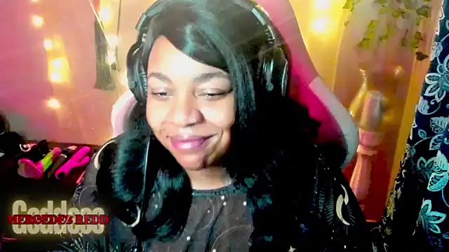 Goddess MercedesRedd online show from 05/17/26, 01:00