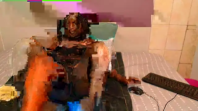 CocoBerryZA online show from 04/08/26, 03:08