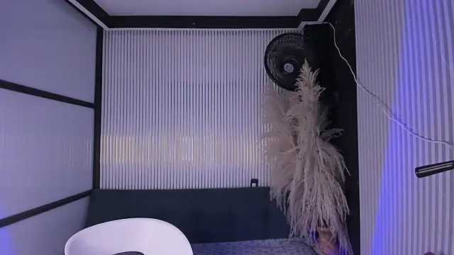 kittyBlossom 1 online show from 07/10/26, 08:09