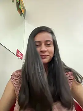 Geovana blan online show from 04/11/26, 09:07